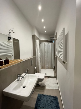 Moderne & voll möblierte 2-Zimmer-Wohnung | ca. 80 m2 | Einziehen & Wohlfühlen — photo 1