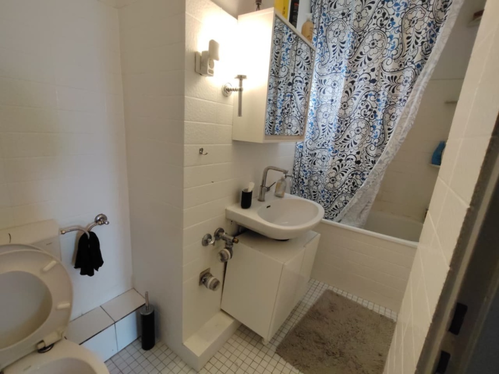 Double Bed room for sublet – 25421 Hamburg Pinneberg – Vorschaubild 5