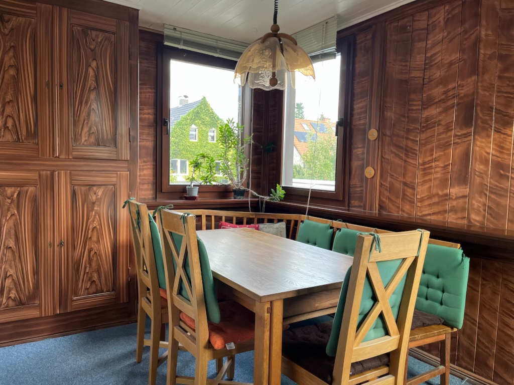 Habitación en WG Wiederitzsch Bremer Weg - Esszimmer