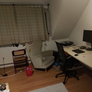 Anzeigenbild: WG in schönem Altbau im Klinikviertel