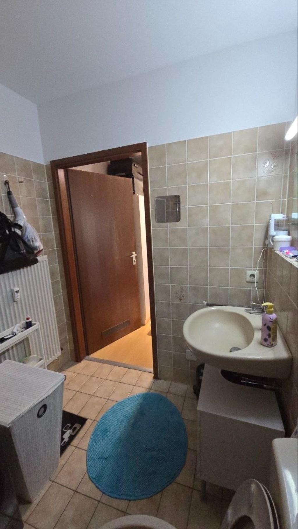1-Zimmer-Wohnung in der Nähe des Erlangener Hauptbahnhofs für 3 Monate zur Untervermietung - Möglichkeit der Vertragsverlängerung mit dem Eigentümer – 91052 Erlangen Am Anger – Vorschaubild 10