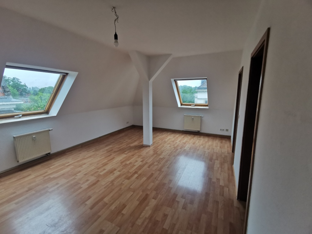 Nachmieter gesucht für 01.10 oder später