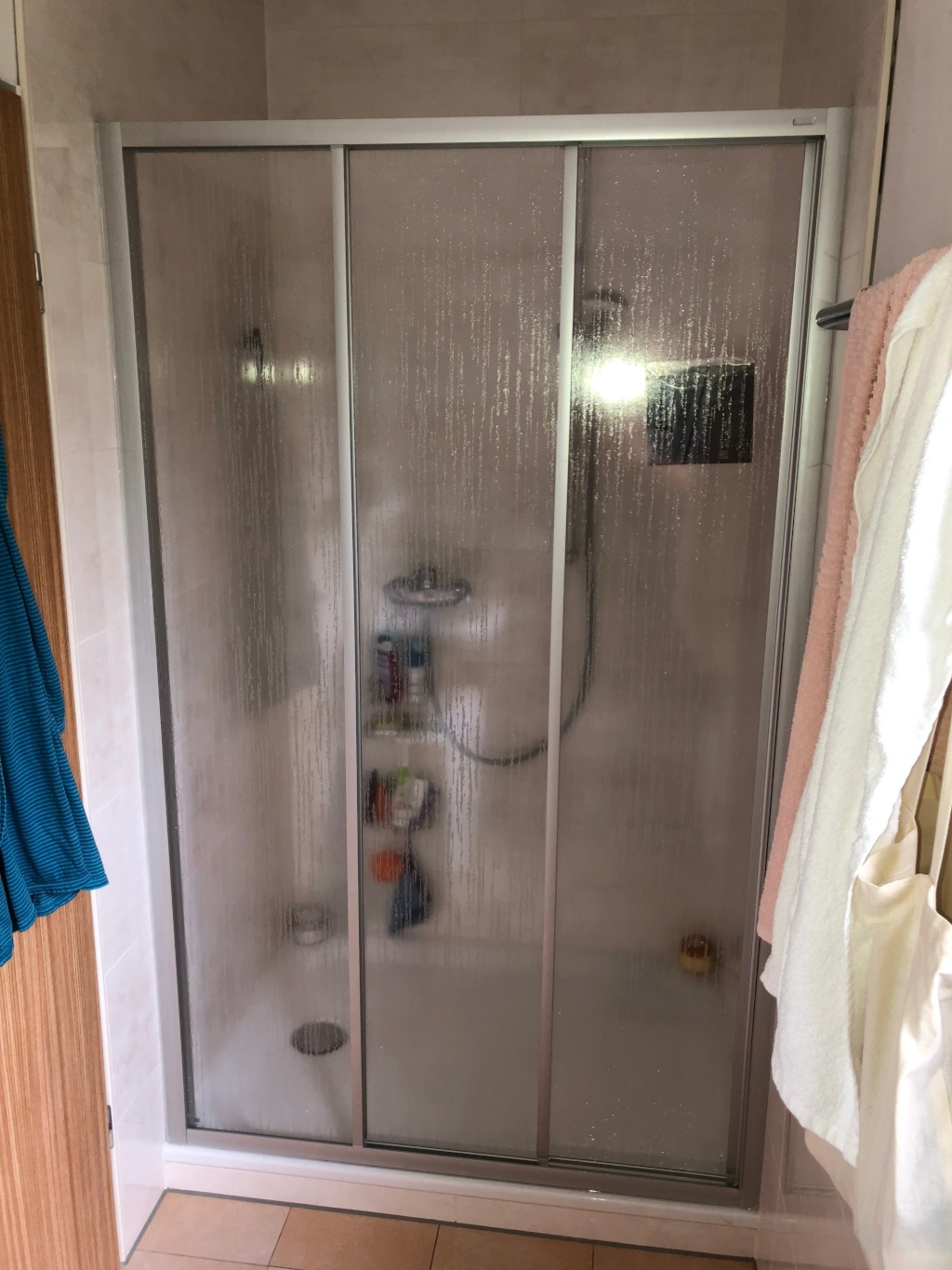 Gepflegte helle 1-Zimmer-Wohnung – 97078 Würzburg Grombühl – Vorschaubild 2