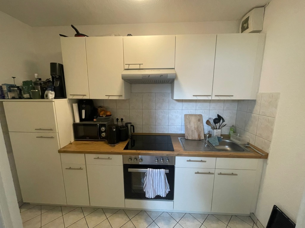 Unmöblierte 1-Zimmer Wohnung | Nähe Hasselbachplatz