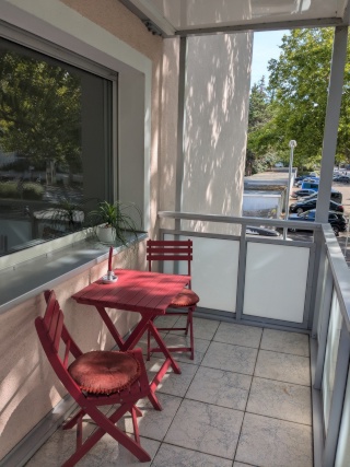 Anzeigenbild: Neue 2er WG mit Balkon, Wohnzimmer &Garten :)