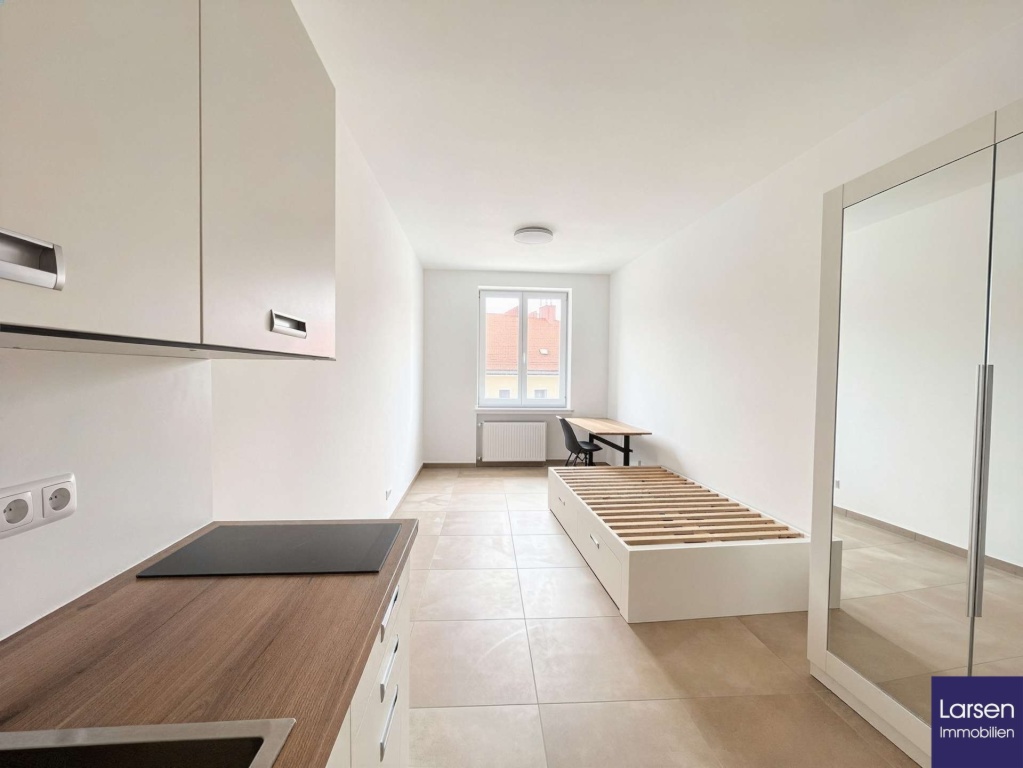 Möbliertes Apartment mit eigener Küche in 2er-WG – direkt am Neupfarrplatz – 93047 Regensburg Innenstadt – Vorschaubild 2