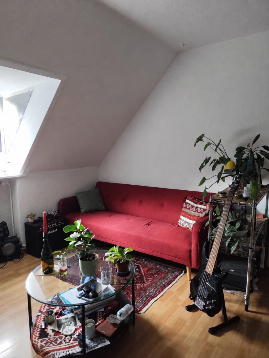 Dachgeschosswohnung hell, ruhig, zentral – 52062 Aachen Mitte – Vorschaubild 2