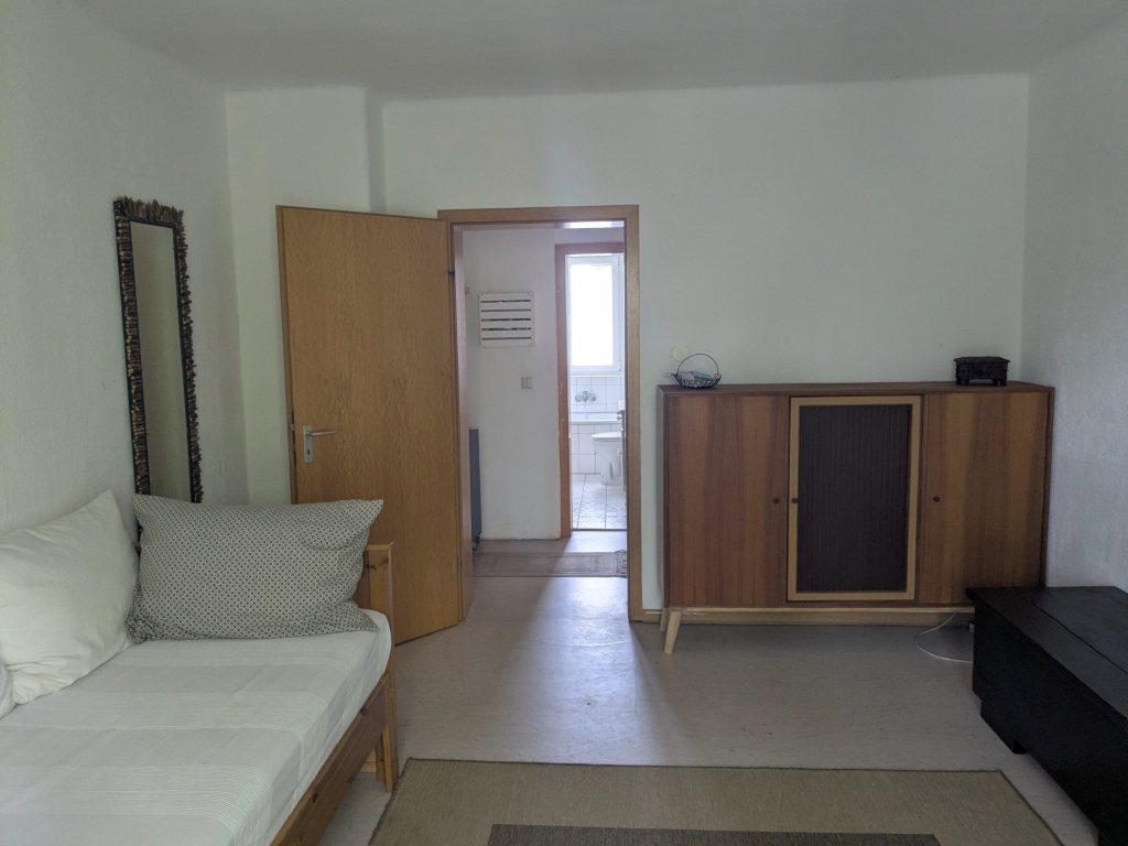 Möbilierte 1 ZKB in Mannheim Neckarstadt zur Zwischenmiete - Preis inklusive alle Nebenkosten! – 68169 Mannheim Neckarstadt – Vorschaubild 2