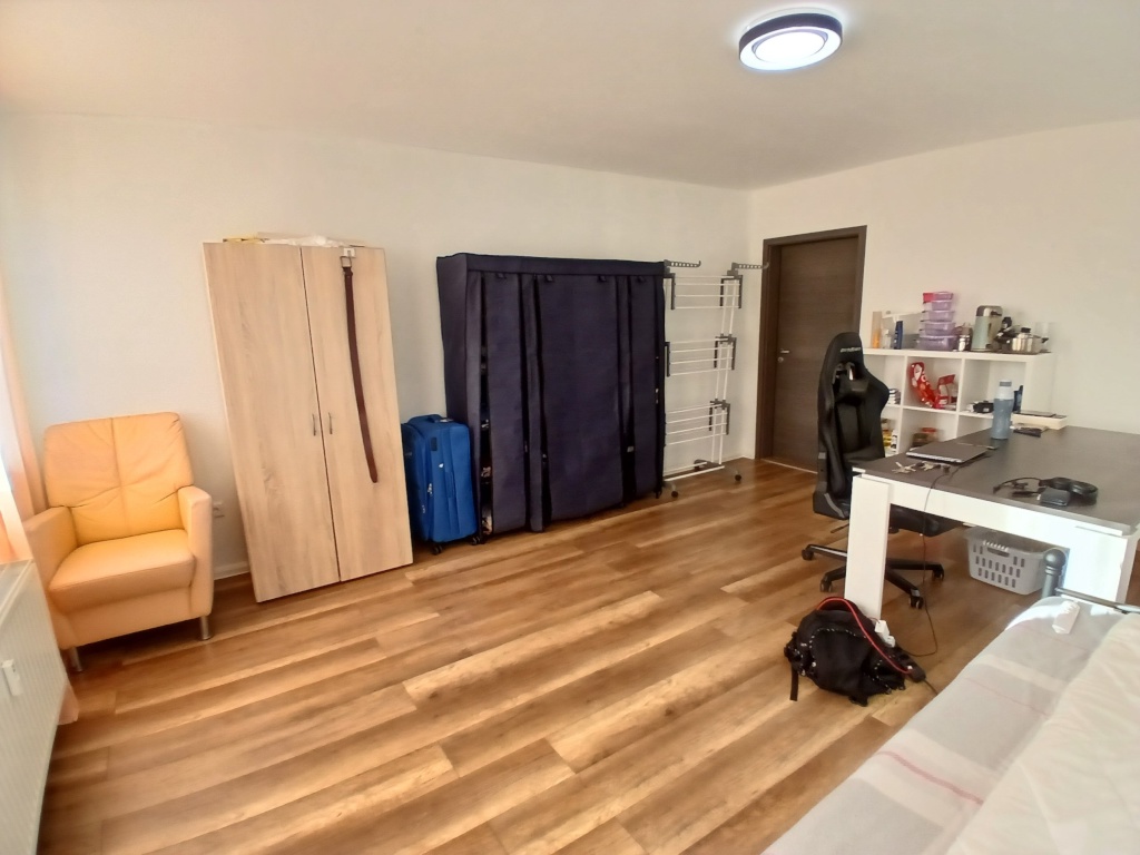 WG-Zimmer Sachsen - Limbach-Oberfrohna Chemnitzer Str. 15 - Big room