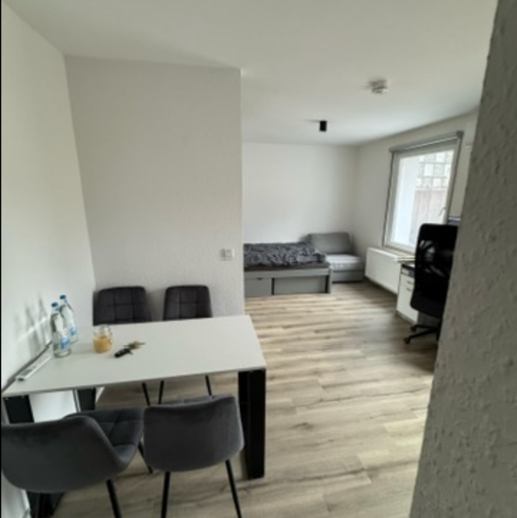 Wunderschöne Wohnung mit riesiger Dachterasse – 40215 Düsseldorf Friedrichstadt – Vorschaubild 12