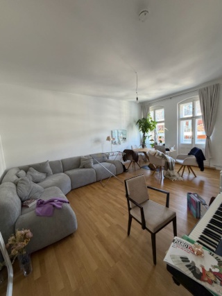 Bright, Fully Furnished 2-Room Apartment with Two Balconies in Prenzlauer Berg — photo 1