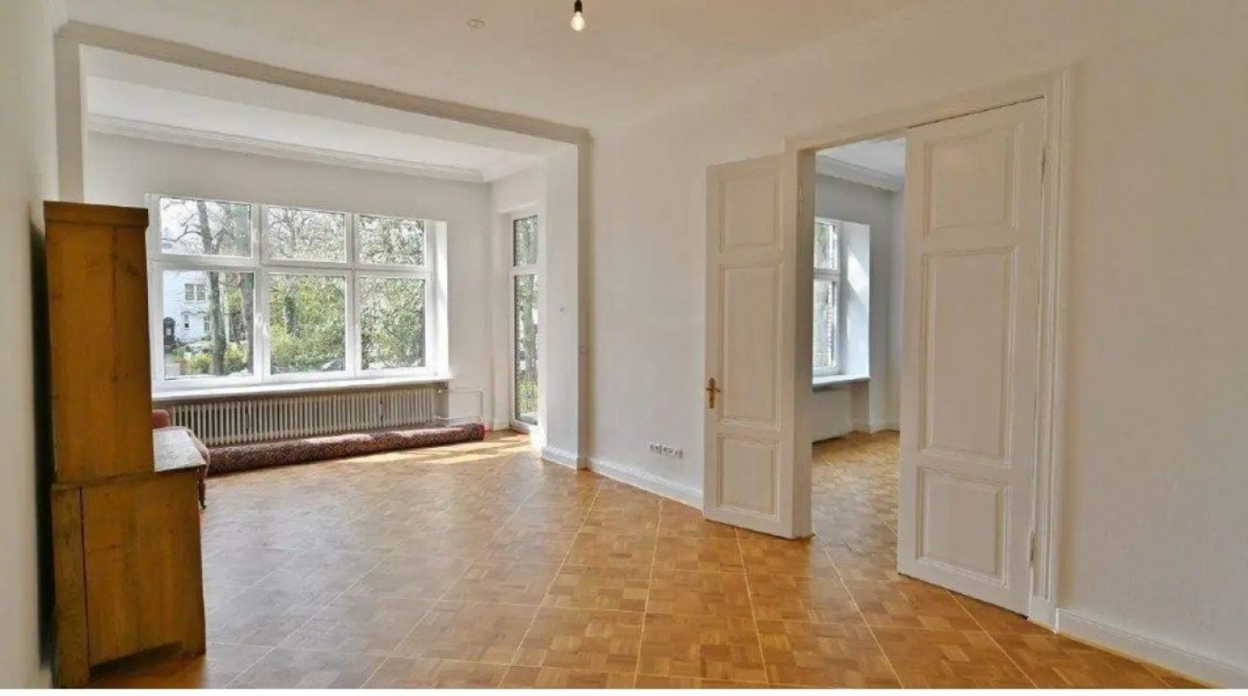 3-Zimmer Wohnung mit Balkon in einer Altstadtvilla – 23568 Lübeck St Gertrud – Vorschaubild 2