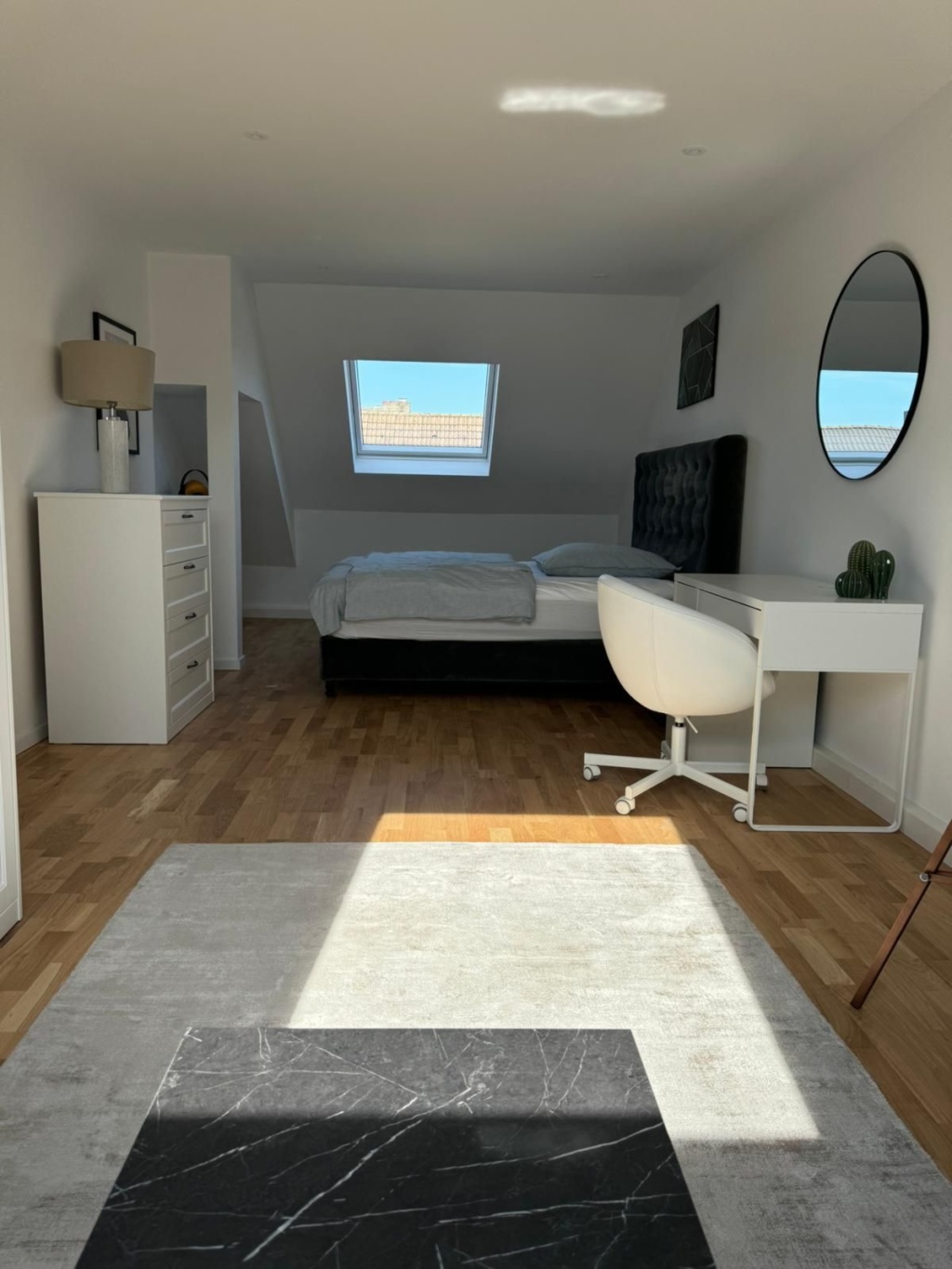 Tolles Zimmer in Flingern Nord – 40235 Düsseldorf Flingern Nord – Vorschaubild 3