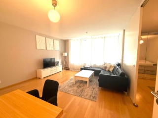 Fully Furnished 2-Room Apartment near Potsdamer Platz – Available Immediately — photo 1