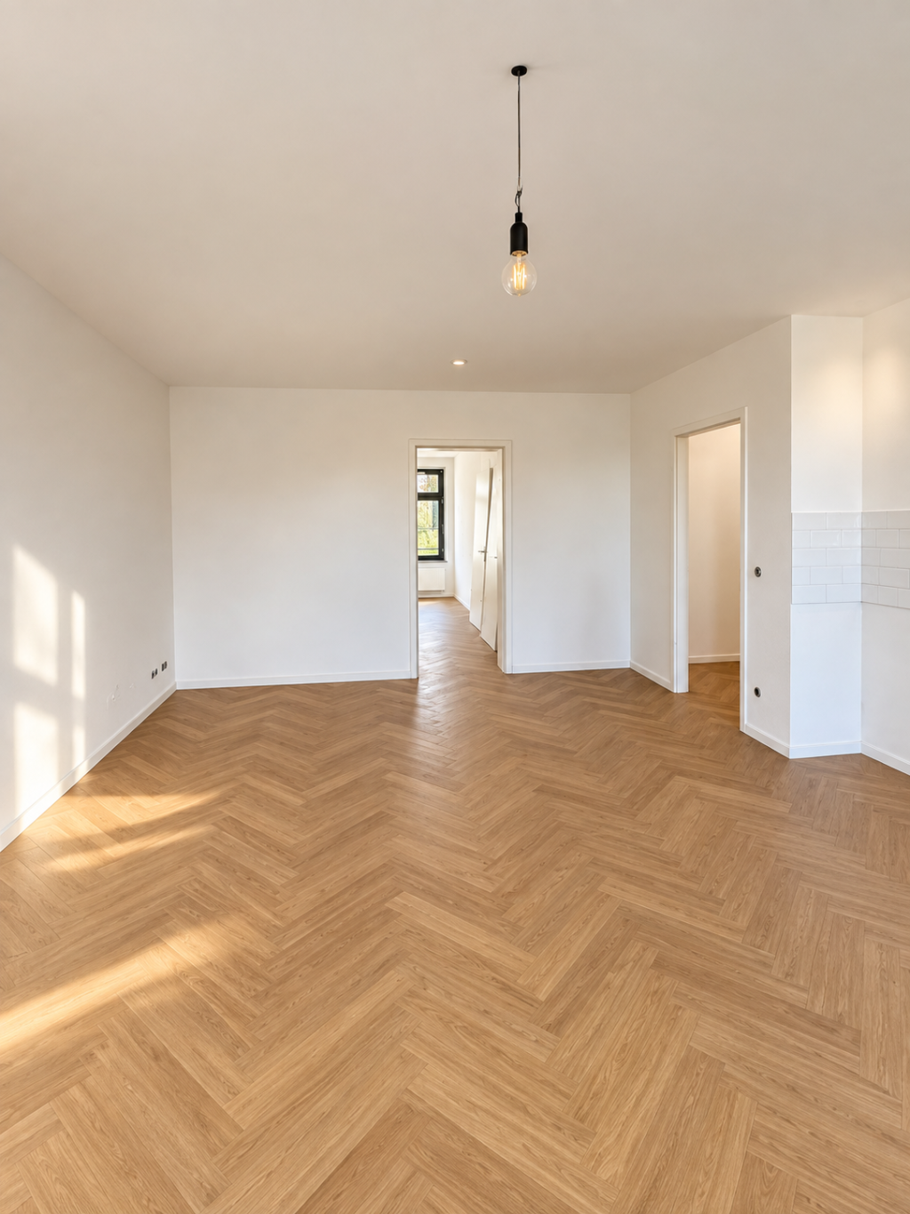 Schöne renovierte Wohnung in ruhiger Lage (direkt einzugsbereit)