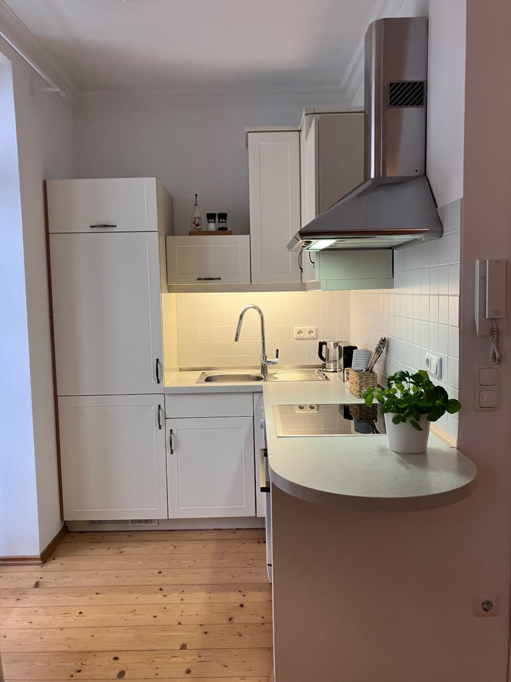Wohnen auf Zeit: schöne Wohnung nahe Viktualienmarkt – 80469 München Altstadt-Lehel – Vorschaubild 8