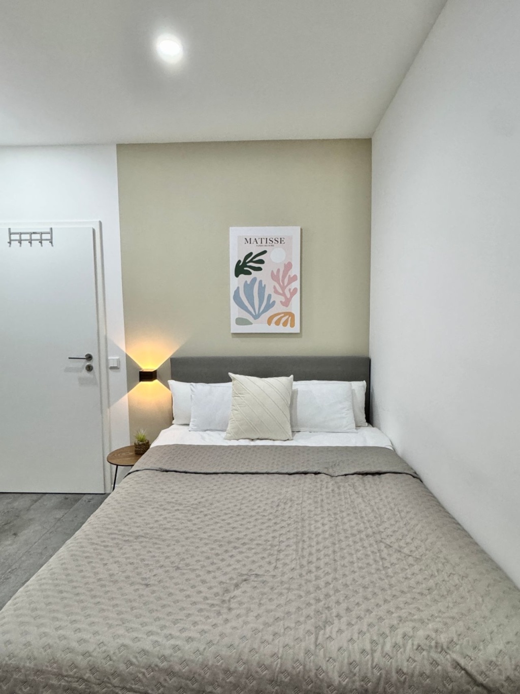 Helles Loft 8 Min. von der Innenstadt - Bahnhaltestelle vor der Tür - 10 bis zum Hauptbahnhof