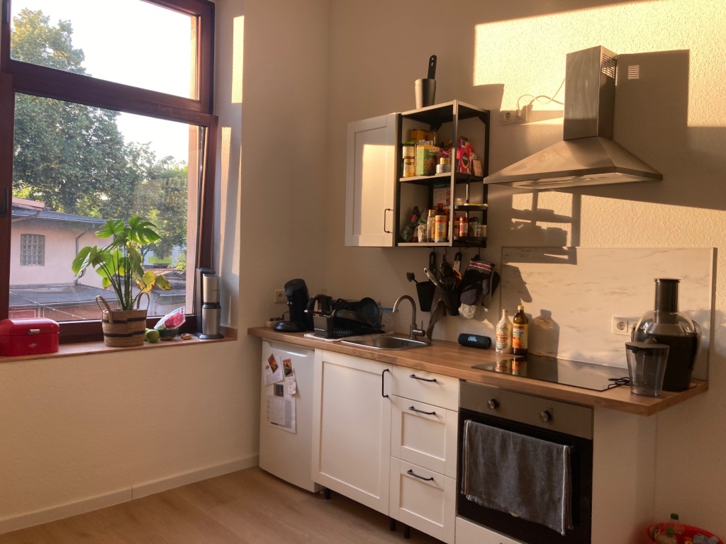 Schöne und möblierte Wohnung zur Zwischenmiete – 40227 Düsseldorf Oberbilk – Bild 1 von 4