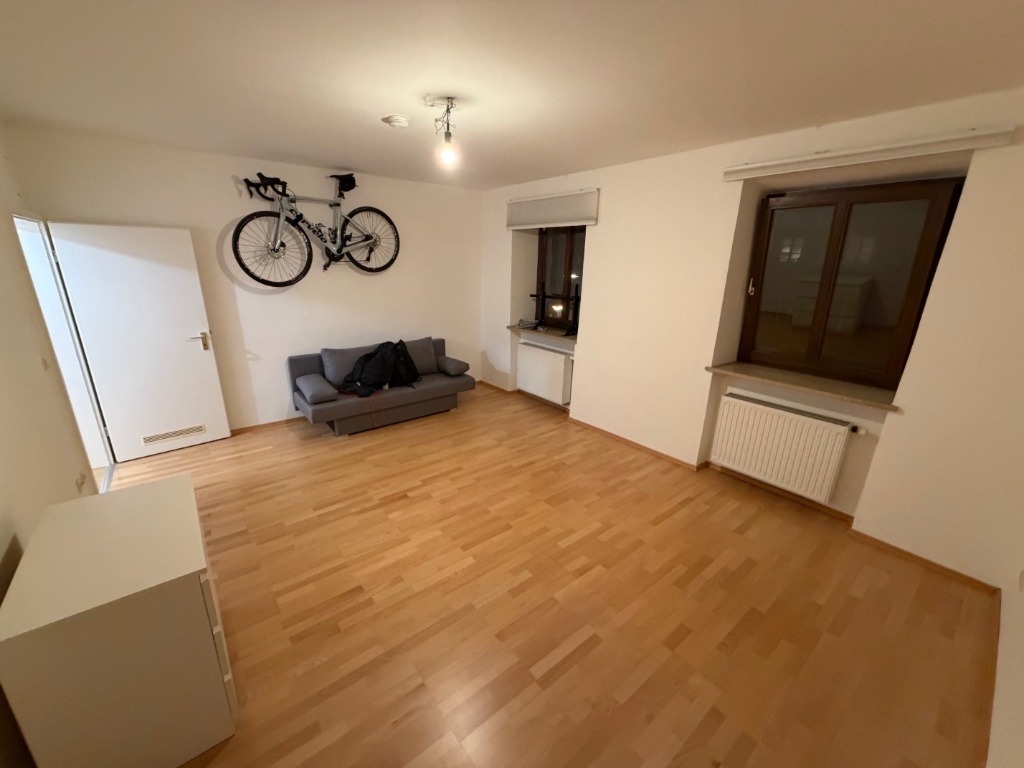 Zentrales Apartment + 5 Minuten zur Isar und Viktualienmarkt – 80469 München Altstadt-Lehel – Vorschaubild 2