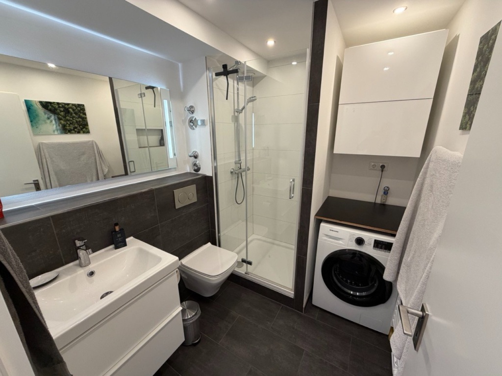 Möbliertes 1-Zimmer-Apartment mit Balkon in Frankfurt-Sachsenhausen, nahe Südbahnhof – 60598 Frankfurt am Main Sachsenhausen – Vorschaubild 4