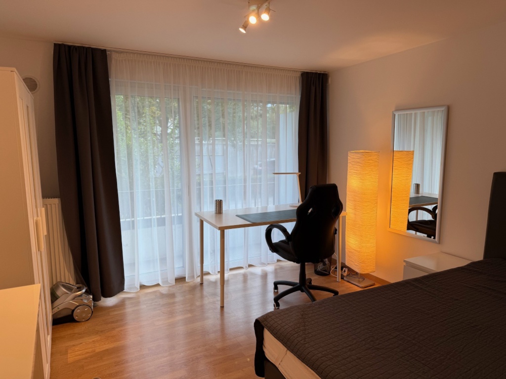 Ready to move in! Furnished Apartment (no shared flat / keine WG) Petuelpark Schwabing/Milbertshofen – 80807 München Milbertshofen-Am Hart – Vorschaubild 3