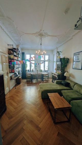 [Zwischenmiete]12/26-12.02.27 (flex.) Wunderschöner 3-Zimmer Stuck-Altbau Neukölln — photo 1