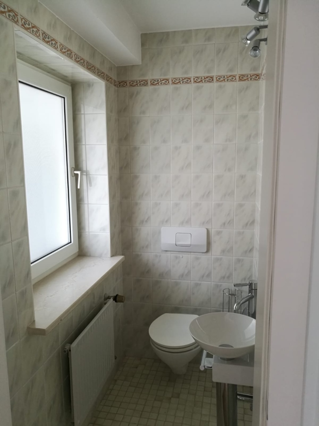 WG-Zimmer Bogenhausen Jankstraße 10 - Tages-WC, Erdgeschoss