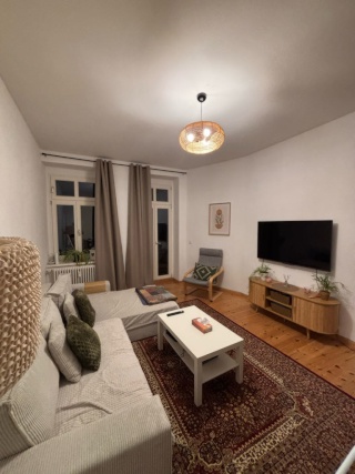 50 m2 vollmöblierte Wohnung mit Balkon ab 21.09-31.12 — photo 1