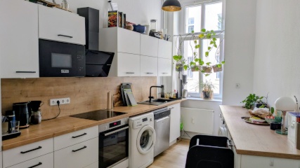Spacious 3-room apartment in Friedrichshain with excellent transport links — photo 1