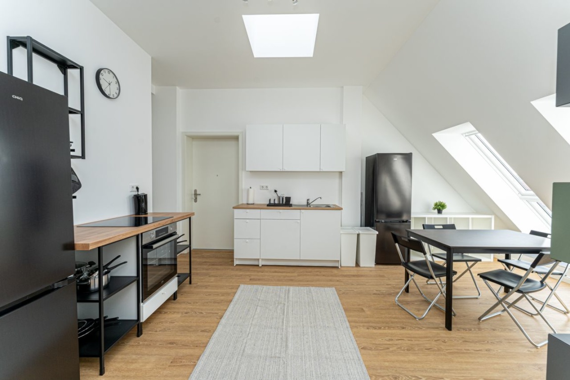 Möbliertes WG-Zimmer mit Anmeldung & All-inclusive-Miete – 13189 Berlin Pankow – Vorschaubild 17