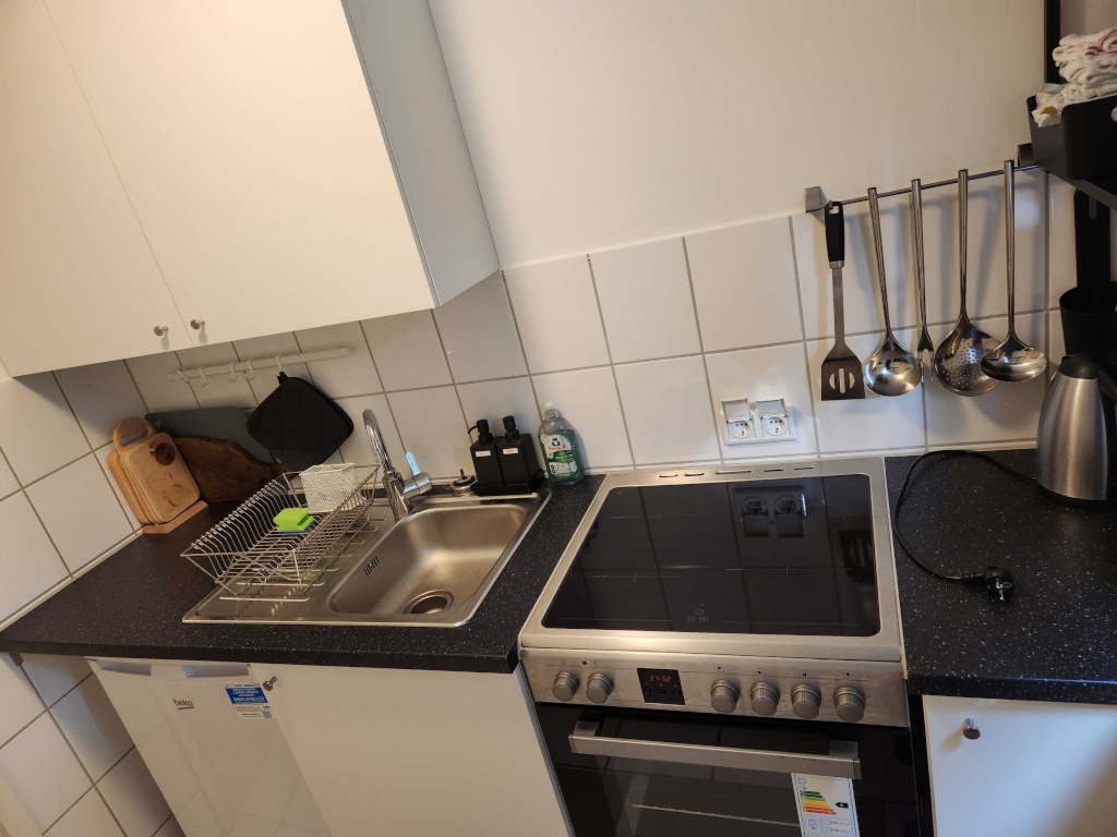 Vollmöblierte, schöne 1-Zimmerwohnung in sehr ruhiger Lage – 60320 Frankfurt am Main Dornbusch – Vorschaubild 9
