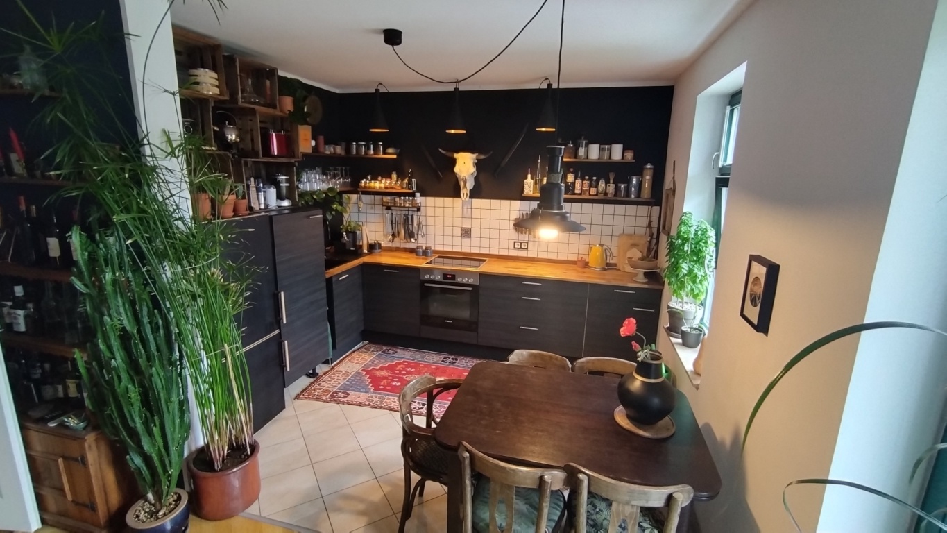 Grünes Zuhause auf Zeit in Plagwitz | 2 Zimmer, Balkon, möbliert – 4229 Leipzig Plagwitz – Vorschaubild 3