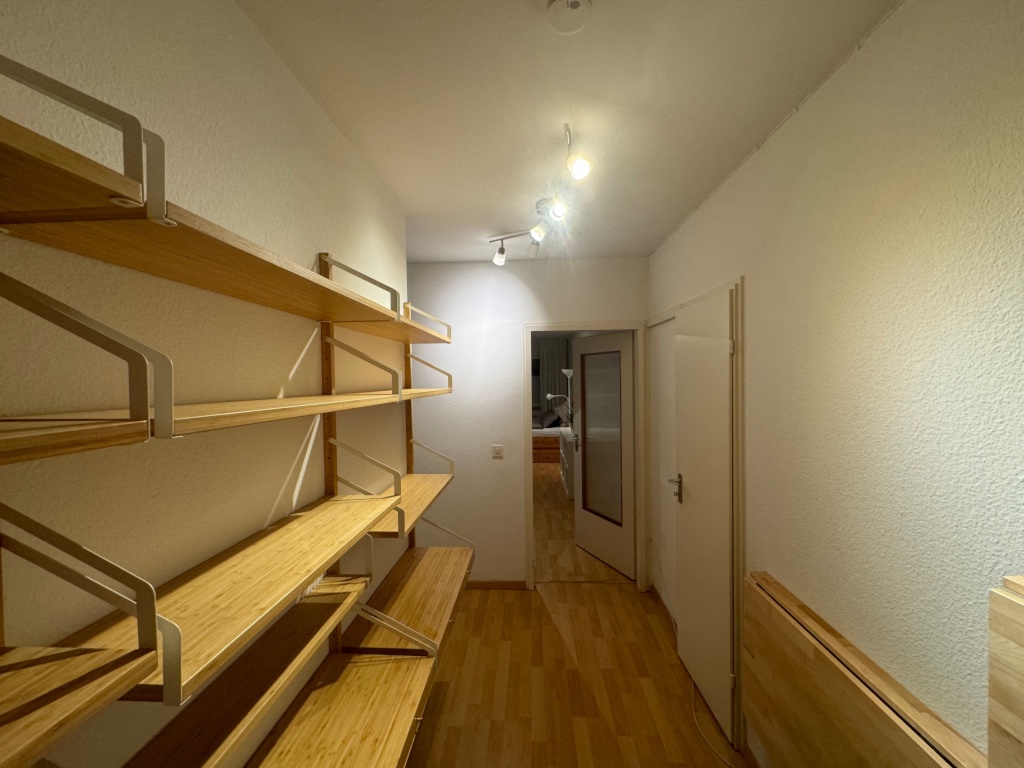 1-Zimmer Wohnung in bester Lage für 4 Monate zur Miete – 80469 München Ludwigsvorstadt-Isarvorstadt – Vorschaubild 5