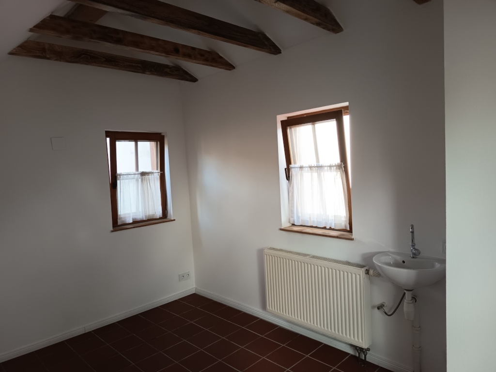Saniertes Hinterhaus im Grünen – 15 Min bis Flughafen & Frankfurt city – 60528 Frankfurt am Main Neu-Isenburg an der Frankfurter Stadtgrenze zu Sachsenhausen – Vorschaubild 7