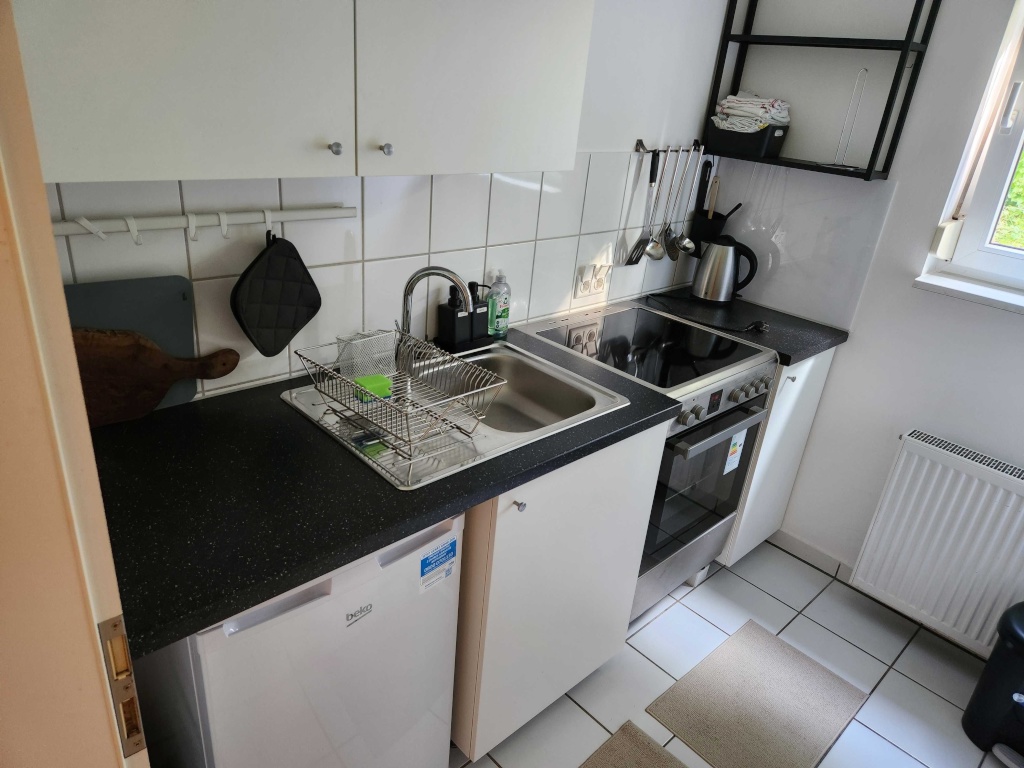 Vollmöblierte, schöne 1-Zimmerwohnung in sehr ruhiger Lage – 60320 Frankfurt am Main Dornbusch – Vorschaubild 5