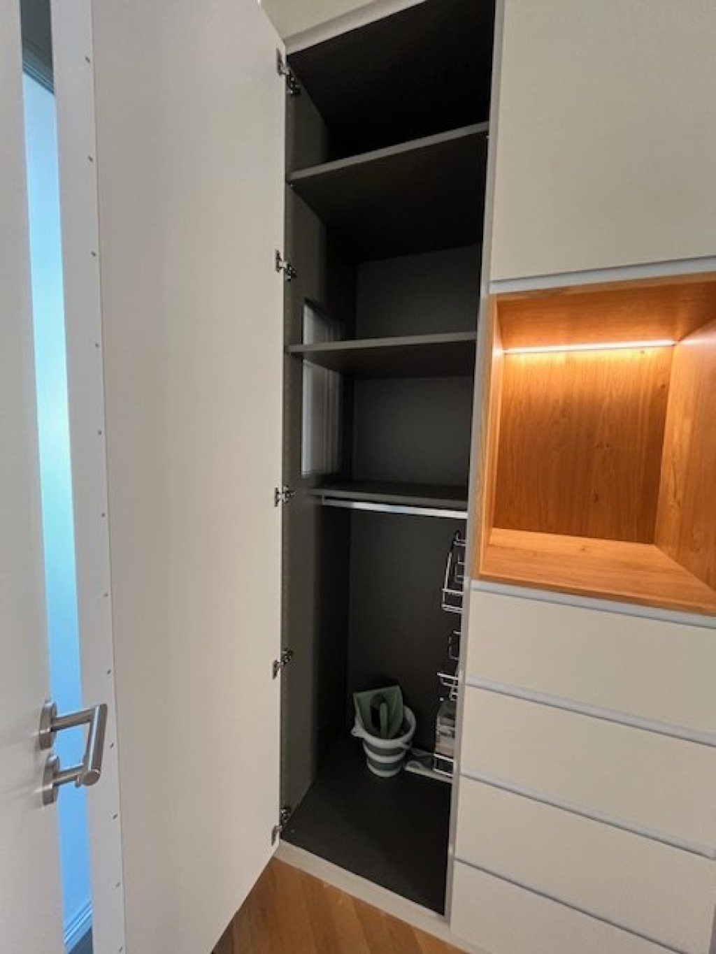 Exklusives 1 Zimmer Apartement in TOPLAGE ! – 60311 Frankfurt am Main Innenstadt – Vorschaubild 9