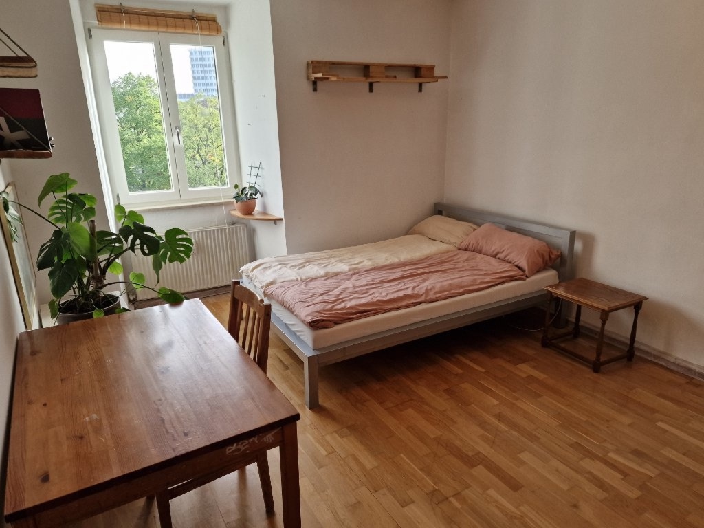 Helle & gemütliche Wohnung in Giesing – 81547 München München – Vorschaubild 2