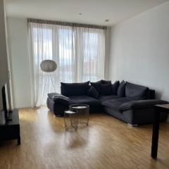 3-Monatige Zwischenmiete | 05.10.–05.01. | Helle, möblierte 2-Zimmer-Wohnung mit Balkon — photo 1