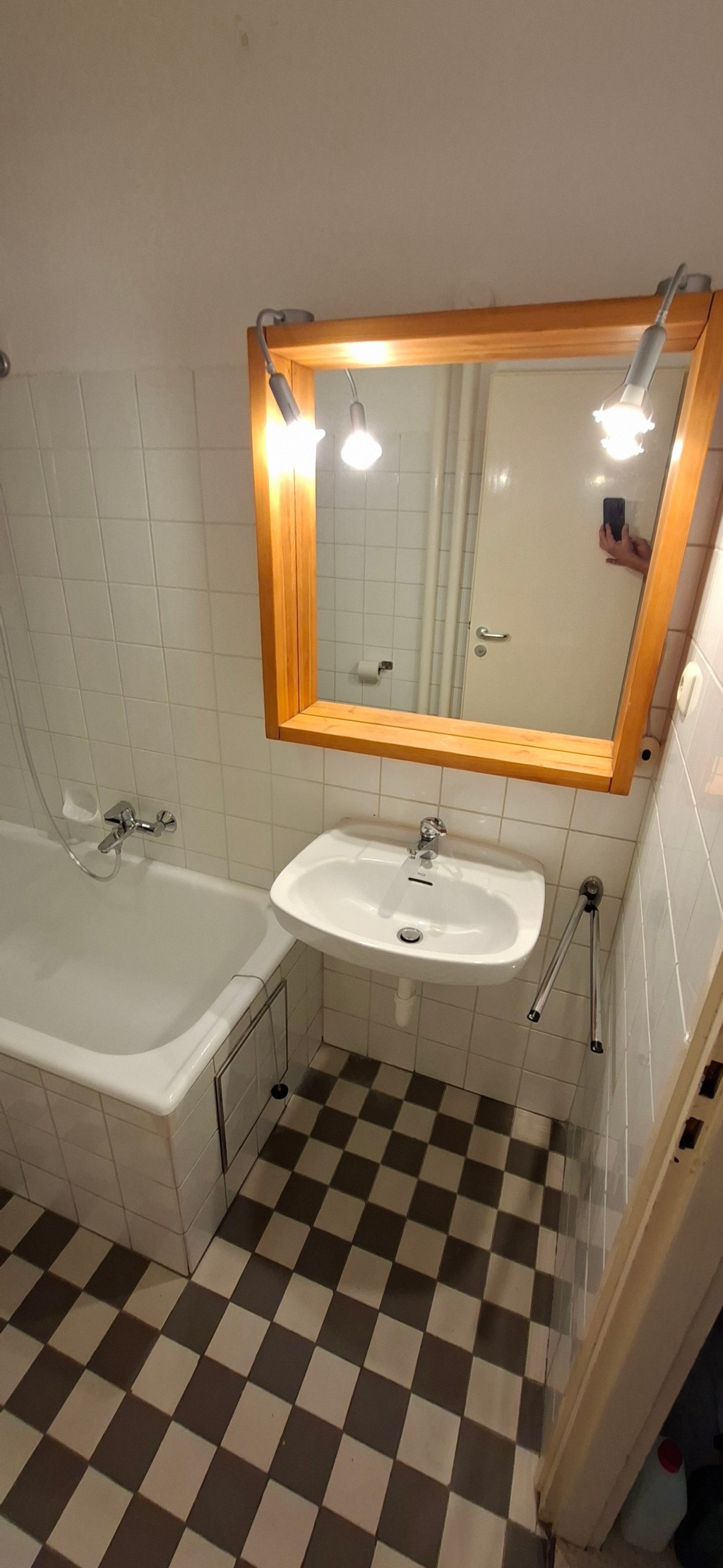 1-Zimmer-Appartement Nähe Westpark an ruhige Einzelperson (Nichtraucher) zu vermieten – 81369 München Sendling-Westpark – Vorschaubild 8