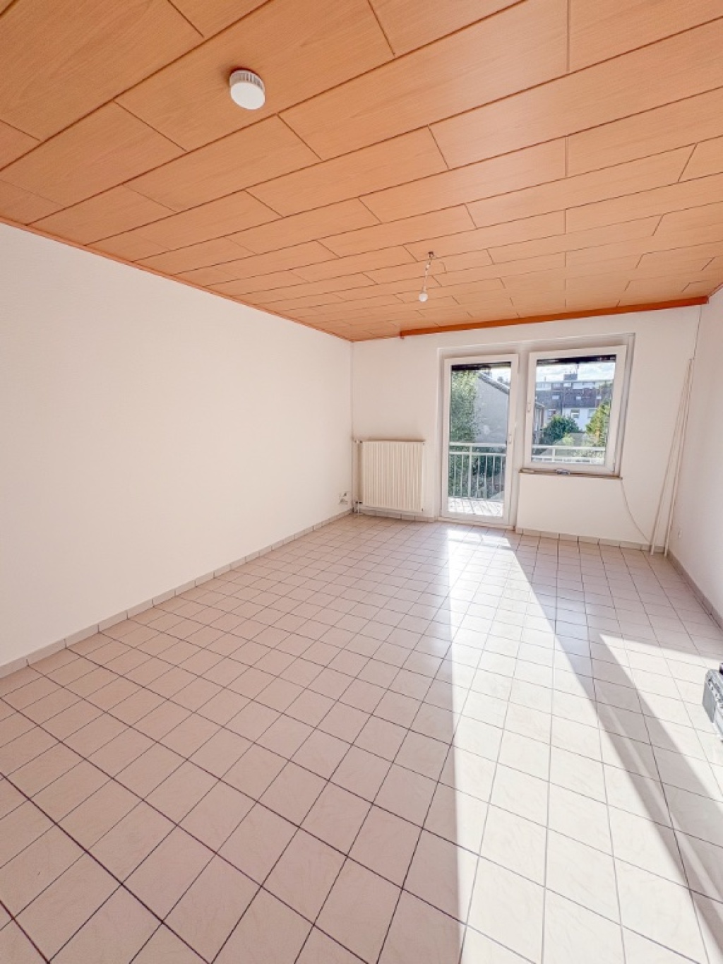 WG-geeignete Maisonette nahe Uni | 96 m2 | 2 Küchen | 12 Monate befristet