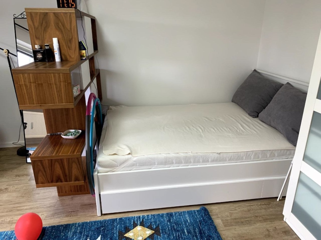 Fully Furnished 1-Room Apartment in Munich – Short-Term Rental (2 Weeks) – 81476 München Thalkirchen-Obersendling-Forstenried-Fürstenried-Solln – Vorschaubild 2