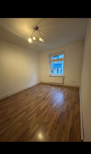 Schönes WG-Zimmer in entspannter 3er-WG in der Südstadt