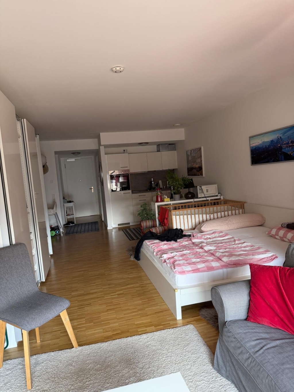 Gemütliche & helle 50 m2 Wohnung mit Balkon & Keller in Frankfurt-Gallus (Nachmieter gesucht ab Q4/2026) – 60326 Frankfurt am Main Gallus – Bild 1 von 5