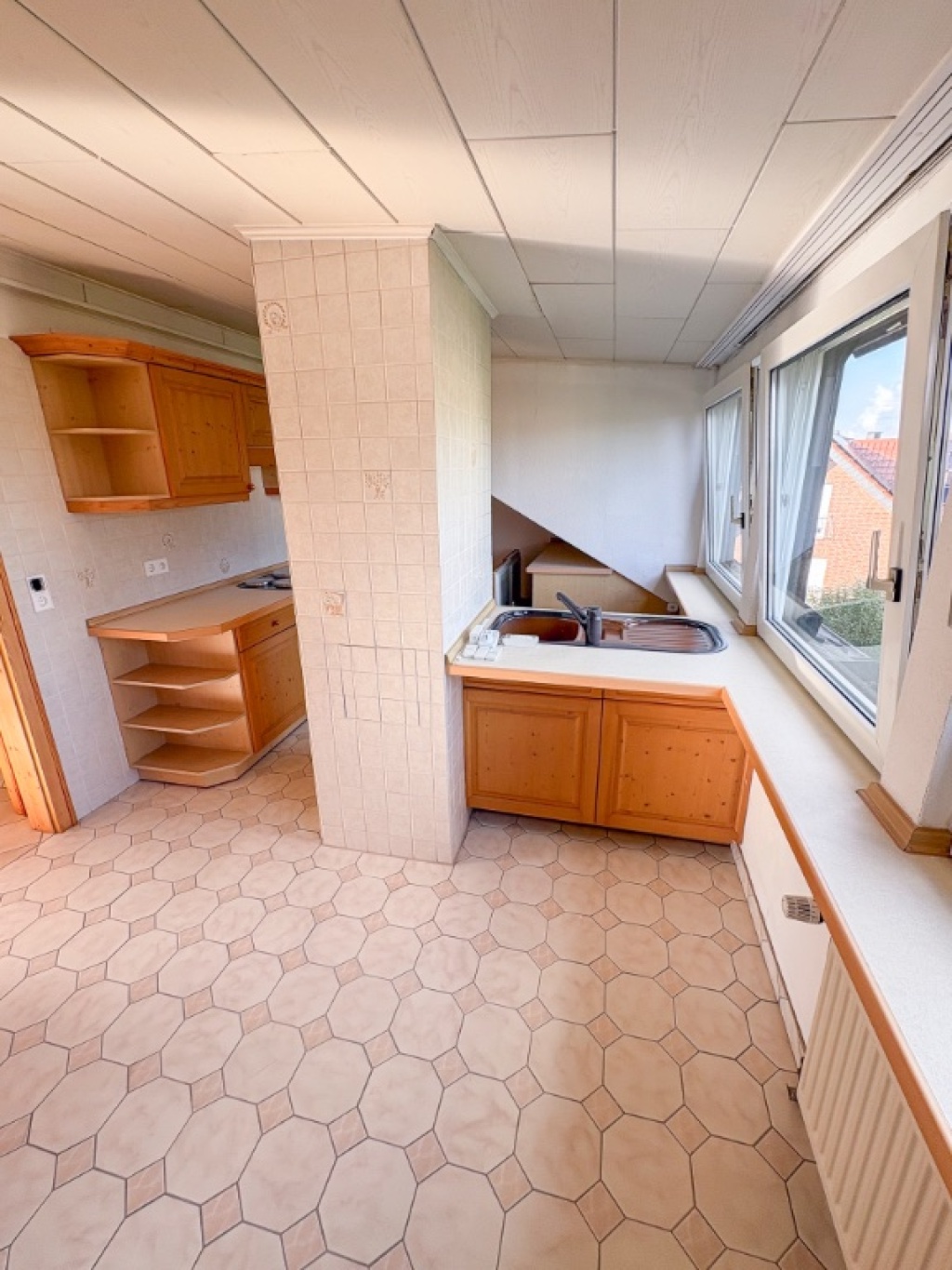 WG-geeignete Maisonette nahe Uni | 96 m2 | 2 Küchen | 12 Monate befristet – 40591 Düsseldorf Wersten – Vorschaubild 5