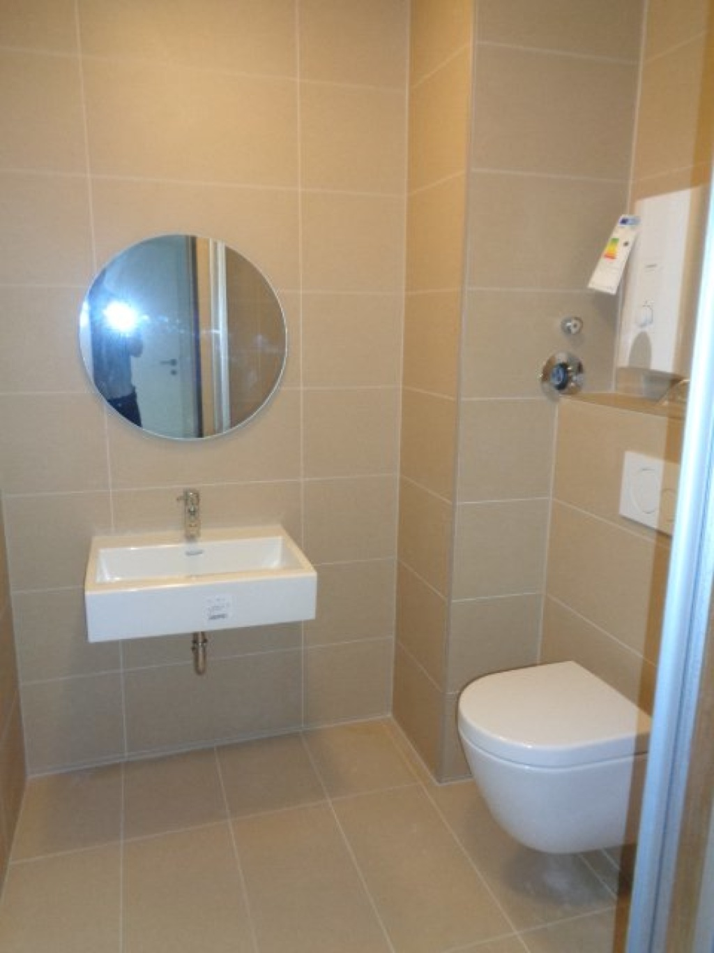 WG-Zimmer Südstadt Reuterstraße 159 - Bad 1