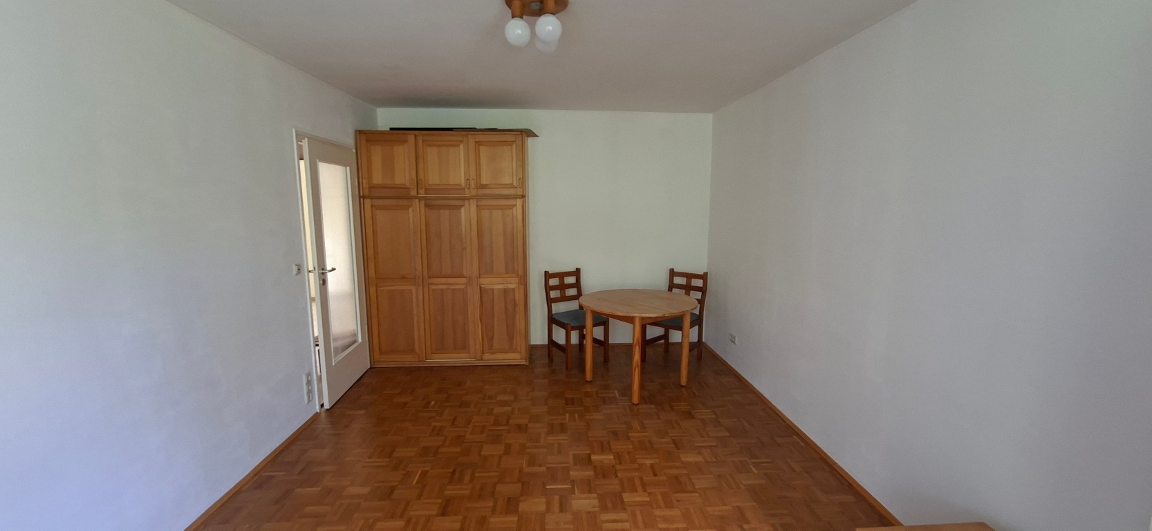 1-Zimmer-Appartement Nähe Westpark an ruhige Einzelperson (Nichtraucher) zu vermieten