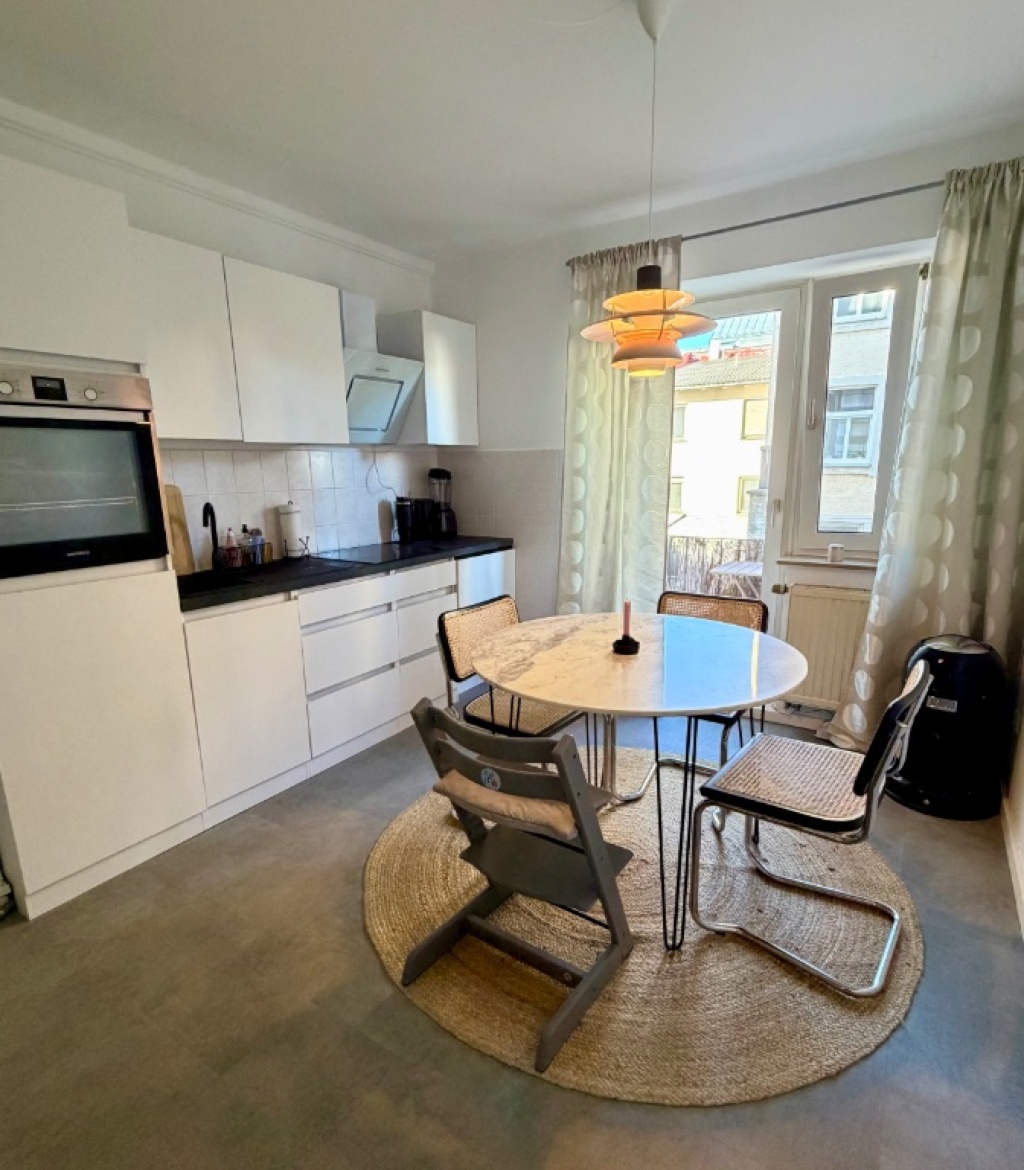 2 Zimmer Wohnung (komplett möbliert) zur Untermiete in Schwabing – 80801 München Schwabing-Freimann – Vorschaubild 3