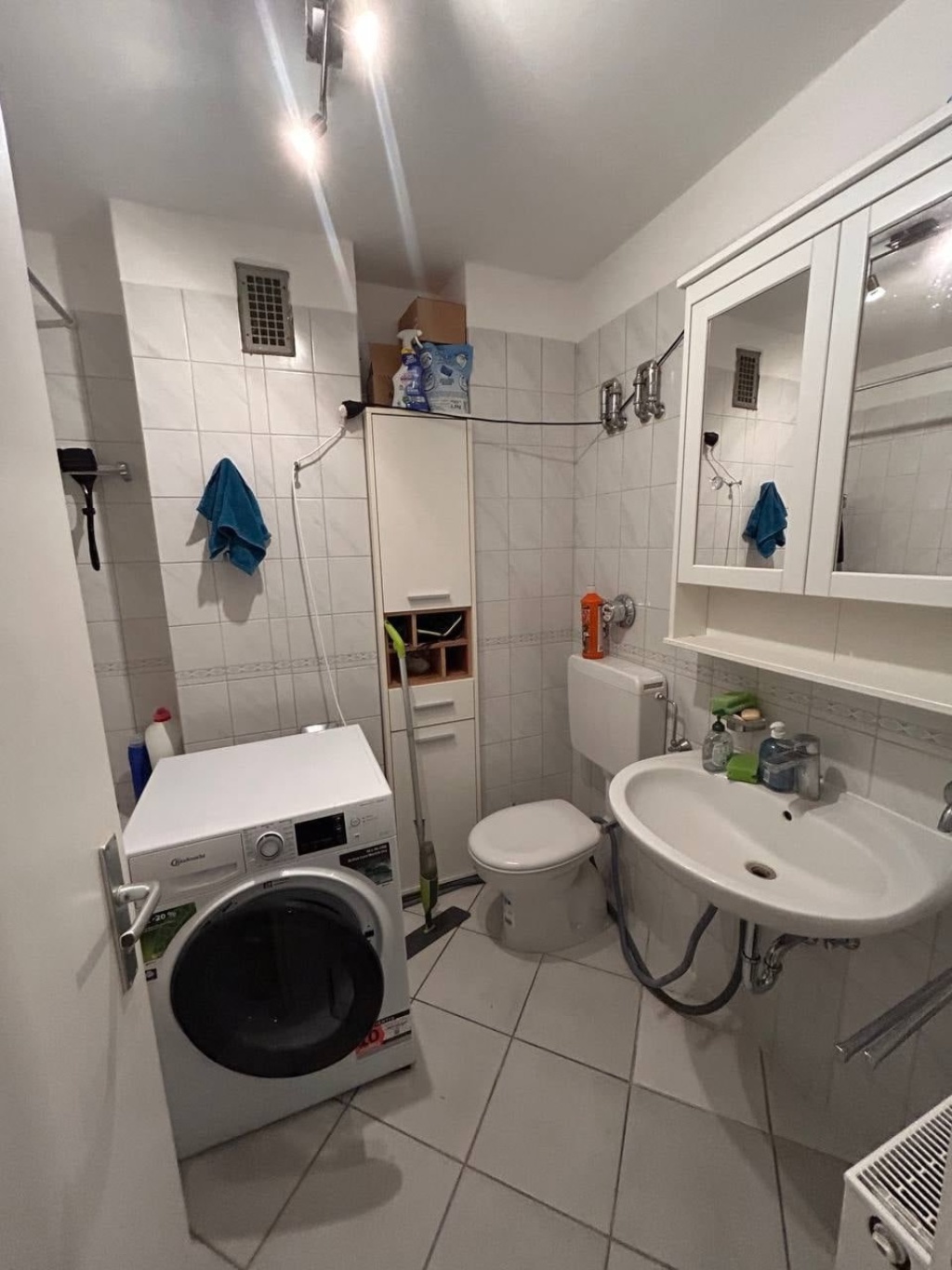 Fully Furnished 1-Room Apartment in Munich – Short-Term Rental (2 Weeks) – 81476 München Thalkirchen-Obersendling-Forstenried-Fürstenried-Solln – Vorschaubild 4