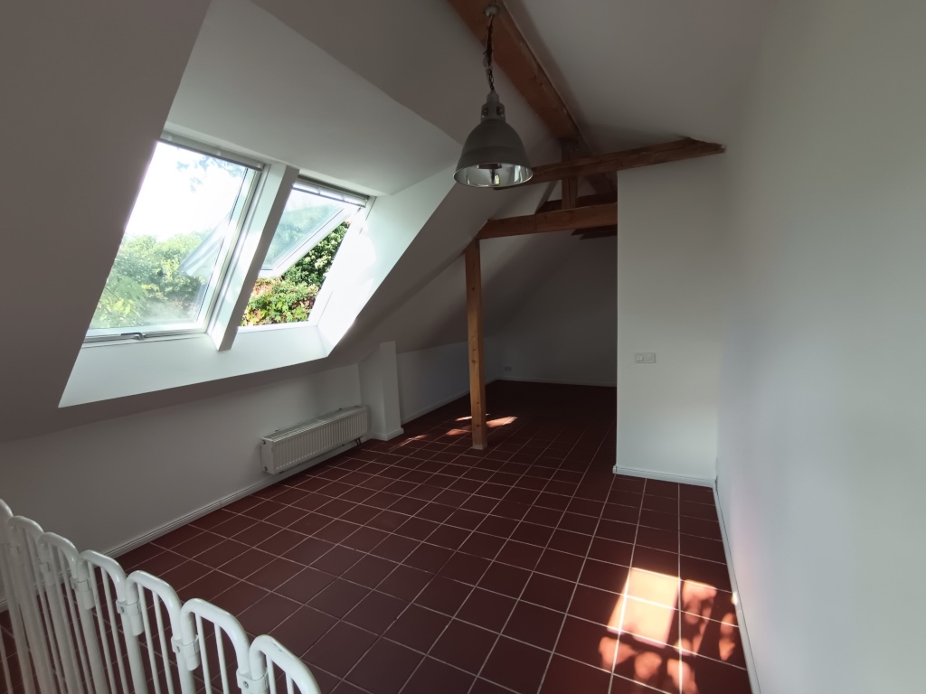 Saniertes Hinterhaus im Grünen – 15 Min bis Flughafen & Frankfurt city – 60528 Frankfurt am Main Neu-Isenburg an der Frankfurter Stadtgrenze zu Sachsenhausen – Vorschaubild 9