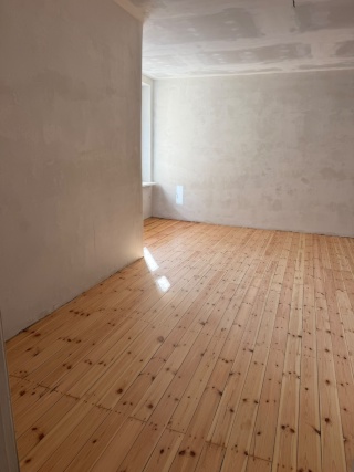 flatshare / WG of 2 (Anmeldung possible  / Temprorary / Unfurnished) — photo 1